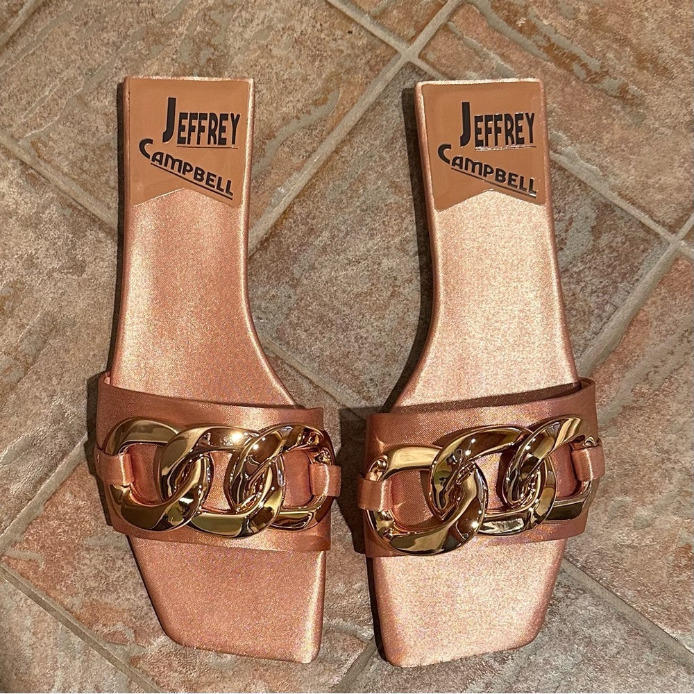 Jeffrey Campbell Gold Satin slide sandal. Size 9